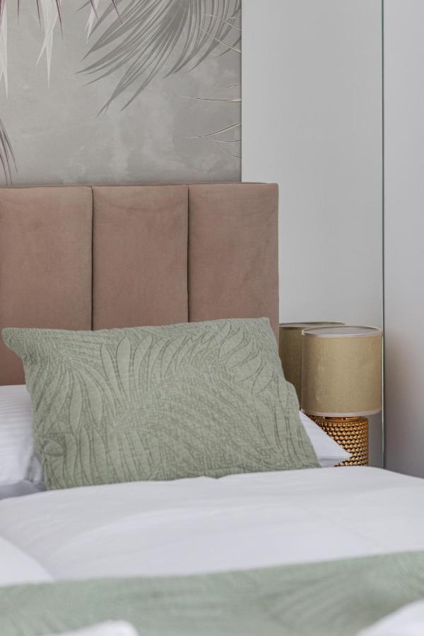 Apartament Swinoujscie Port By Renters Apartment ภายนอก รูปภาพ